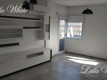Venta con renta - Departamento en Ezeiza
