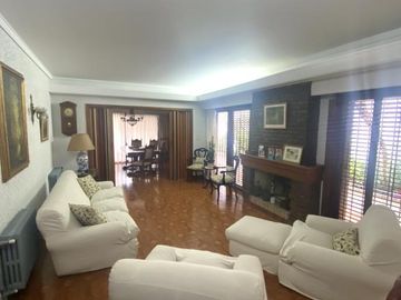 VENTA - Casa en VICTORIA, San Fernando