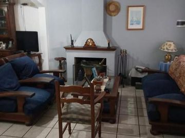 CASA TRES AMBIENTES EN JOSE MARMOL