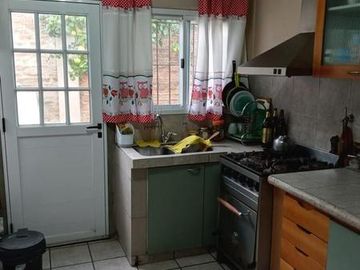 CASA TRES AMBIENTES EN JOSE MARMOL