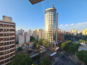 Departamento en venta - 2 Dormitorios 1 Baño - 75Mts2 - La Plata