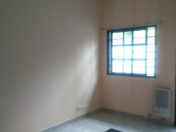 PH en venta - 1 dormitorio 1 baño - 52mts2 - Berazategui