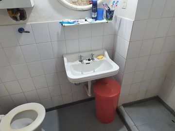 Complejo de casona mas casas en Tanti!!!!1 ha de terreno!!!