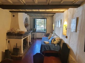 Complejo de casona mas casas en Tanti!!!!1 ha de terreno!!!