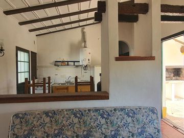 Complejo de casona mas casas en Tanti!!!!1 ha de terreno!!!