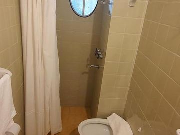 Complejo de casona mas casas en Tanti!!!!1 ha de terreno!!!