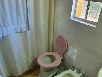 Complejo de casona mas casas en Tanti!!!!1 ha de terreno!!!