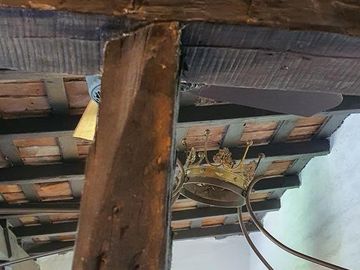 Complejo de casona mas casas en Tanti!!!!1 ha de terreno!!!