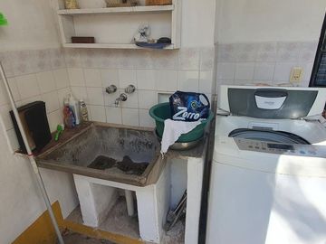 Complejo de casona mas casas en Tanti!!!!1 ha de terreno!!!