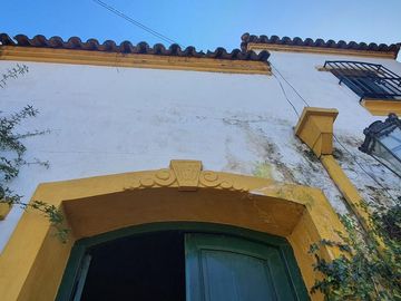 Complejo de casona mas casas en Tanti!!!!1 ha de terreno!!!