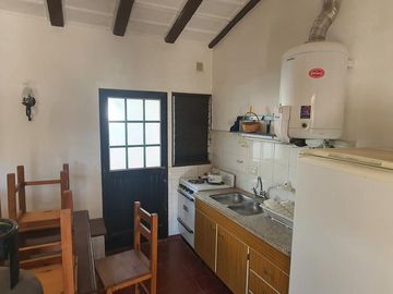 Complejo de casona mas casas en Tanti!!!!1 ha de terreno!!!