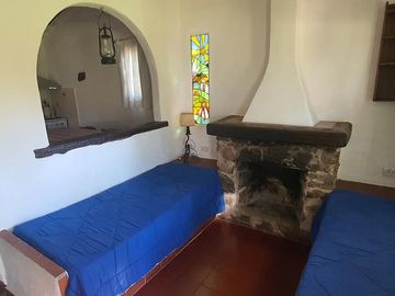 Complejo de casona mas casas en Tanti!!!!1 ha de terreno!!!