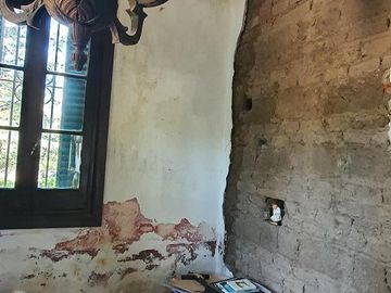 Complejo de casona mas casas en Tanti!!!!1 ha de terreno!!!