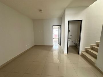 Casa en venta en Cumbres Provenza, Sector Terra, Gracia