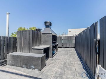 Departamento 2 ambientes con terraza propia y cochera en Palermo