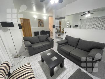 Casa - Countries/B.Cerrado (La Plata)
