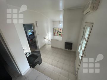 Casa - Countries/B.Cerrado (La Plata)