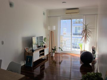 Departamento 3 ambientes con cochera y baulera en Av Maipu Florida -  Vicente López