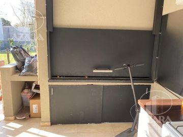 SMART HOUSE EN VENTA CON MUEBLES en Pilar