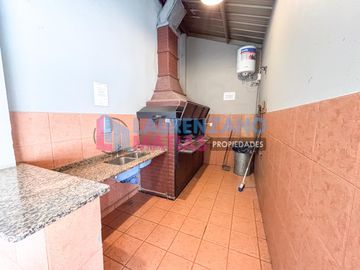 EXCELENTE 2 AMBIENTES CON COCHERA Y FULL AMENITIES - VILLA PUEYRREDON