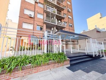 EXCELENTE 2 AMBIENTES CON COCHERA Y FULL AMENITIES - VILLA PUEYRREDON