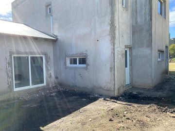 Casa en venta - 3 dormitorios 2 baños - 260mts2 - Tandil