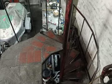 Galpón con vivienda