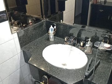Galpón con vivienda