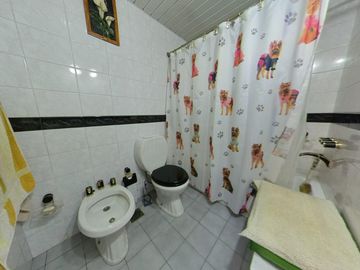 Galpón con vivienda