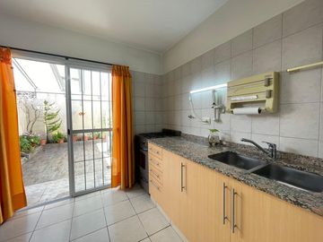 Duplex tres ambientes Ituzaingó Sur