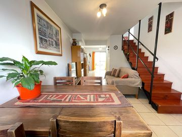 Duplex tres ambientes Ituzaingó Sur