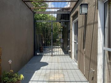 VENTA casa 6 ambientes Centro Brandsen