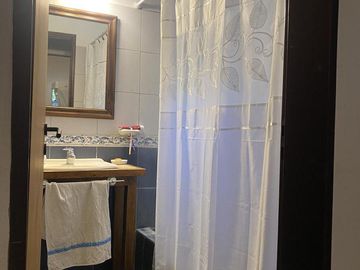 VENTA casa 6 ambientes Centro Brandsen