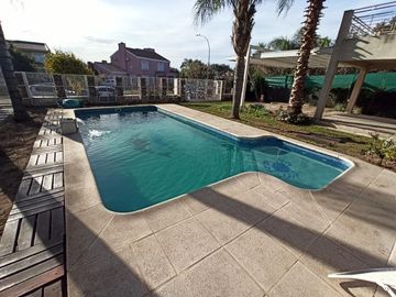 Casa en Los Arboles- Valle Escondido