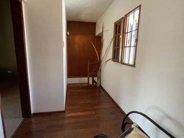 Casa en Venta 2 Dormitorios con Cochera Barrio Arroyito