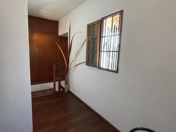 Casa en Venta 2 Dormitorios con Cochera Barrio Arroyito
