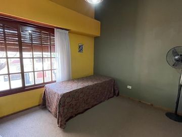 Casa en Venta 2 Dormitorios con Cochera Barrio Arroyito
