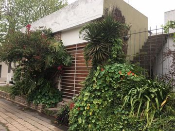 EXCELENTE PROPIEDAD EN VENTA EN EL CENTRO DE MARCOS PAZ