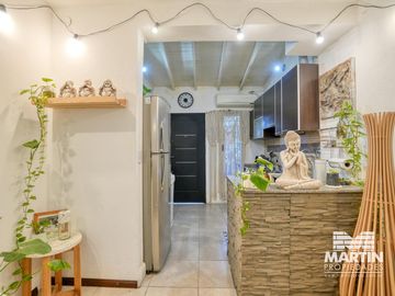 Casa Dúplex en venta Martinez 5 ambientes, escritorio. ideal estudio, consultorio o vivienda.