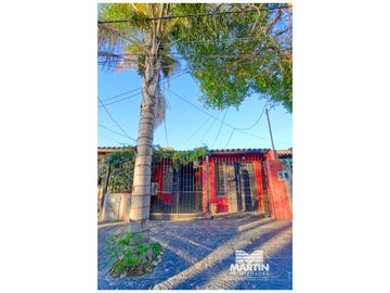 Casa Dúplex en venta Martinez 5 ambientes, escritorio. ideal estudio, consultorio o vivienda.