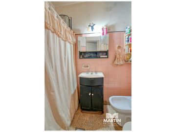 Casa Dúplex en venta Martinez 5 ambientes, escritorio. ideal estudio, consultorio o vivienda.