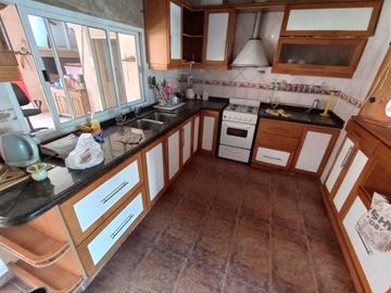 Casa  en venta en Gregorio De Laferrere