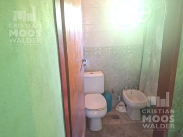 Casa para Inversión en Garín 8 ambientes