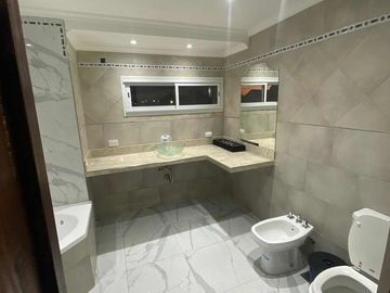 Casa en venta - 3 dormitorios 2 baños - 150mts2  - Miramar