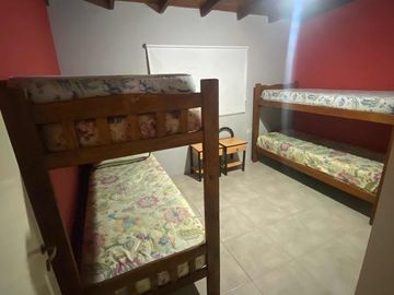 Casa en venta - 3 dormitorios 2 baños - 150mts2  - Miramar