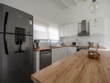 VENTA, CASA, COSTA ESMERALDA, BARRIO SENDEROS IV, LOTE AL 300, 4 AMBIENTES