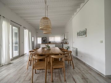 VENTA, CASA, COSTA ESMERALDA, BARRIO SENDEROS IV, LOTE AL 300, 4 AMBIENTES