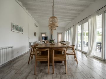VENTA, CASA, COSTA ESMERALDA, BARRIO SENDEROS IV, LOTE AL 300, 4 AMBIENTES