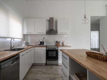 VENTA, CASA, COSTA ESMERALDA, BARRIO SENDEROS IV, LOTE AL 300, 4 AMBIENTES