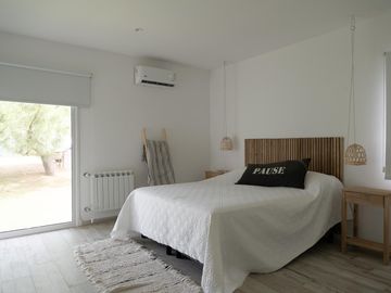 VENTA, CASA, COSTA ESMERALDA, BARRIO SENDEROS IV, LOTE AL 300, 4 AMBIENTES
